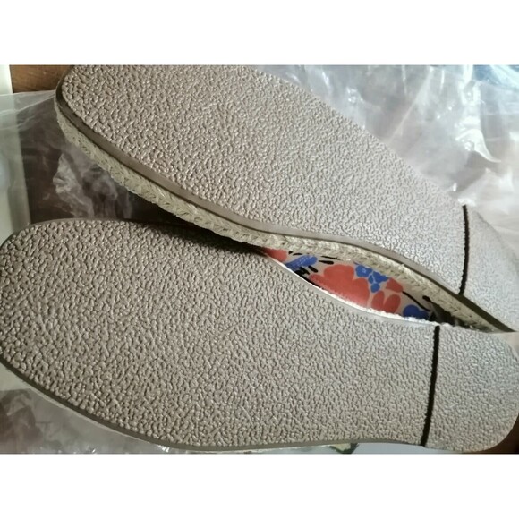 NWT Uniqlo Marimekko Espadrille Sandals (Size XL, US Size 9) - Picture 4 of 4